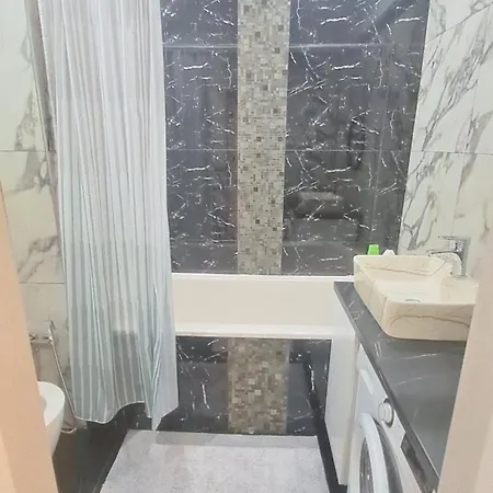 Airport 24&24 Car Parking Apartment Chisinau