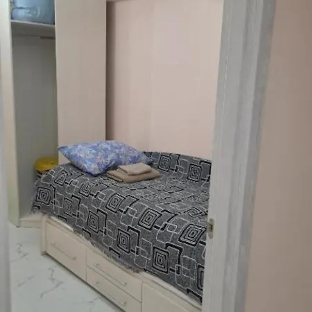 Airport 24&24 Car Parking Apartment Chisinau