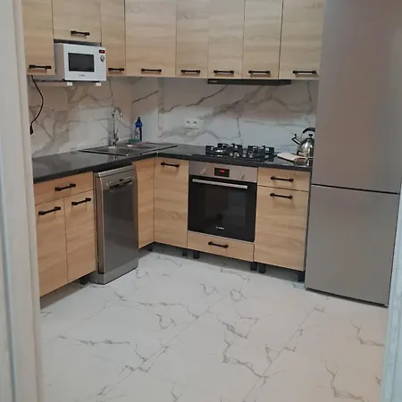 Airport 24&24 Car Parking Apartment Chisinau