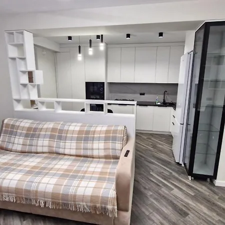 Apartment Airport 24&24 Car Parking Chisinau